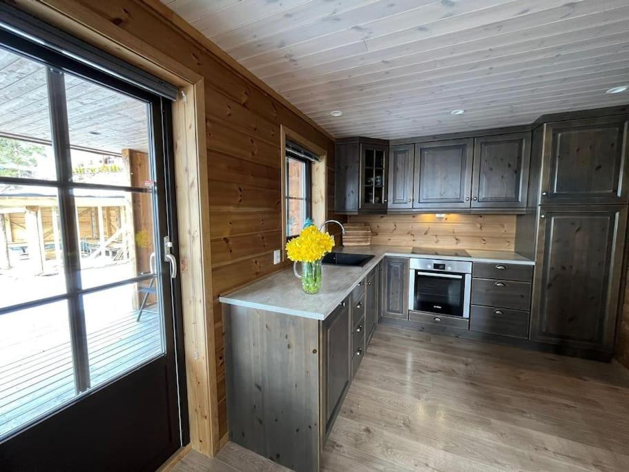 Cabin In Beautiful Surroundings At Harpefossen 노르드피오르다이드 외부 사진