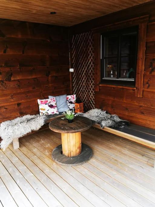Cabin In Beautiful Surroundings At Harpefossen 노르드피오르다이드 외부 사진