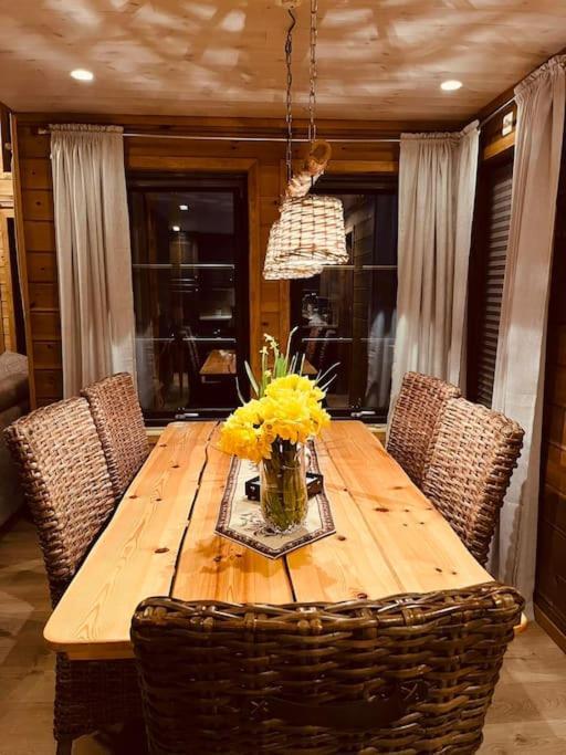 Cabin In Beautiful Surroundings At Harpefossen 노르드피오르다이드 외부 사진